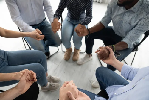 Sober living and addiction recovery support group
